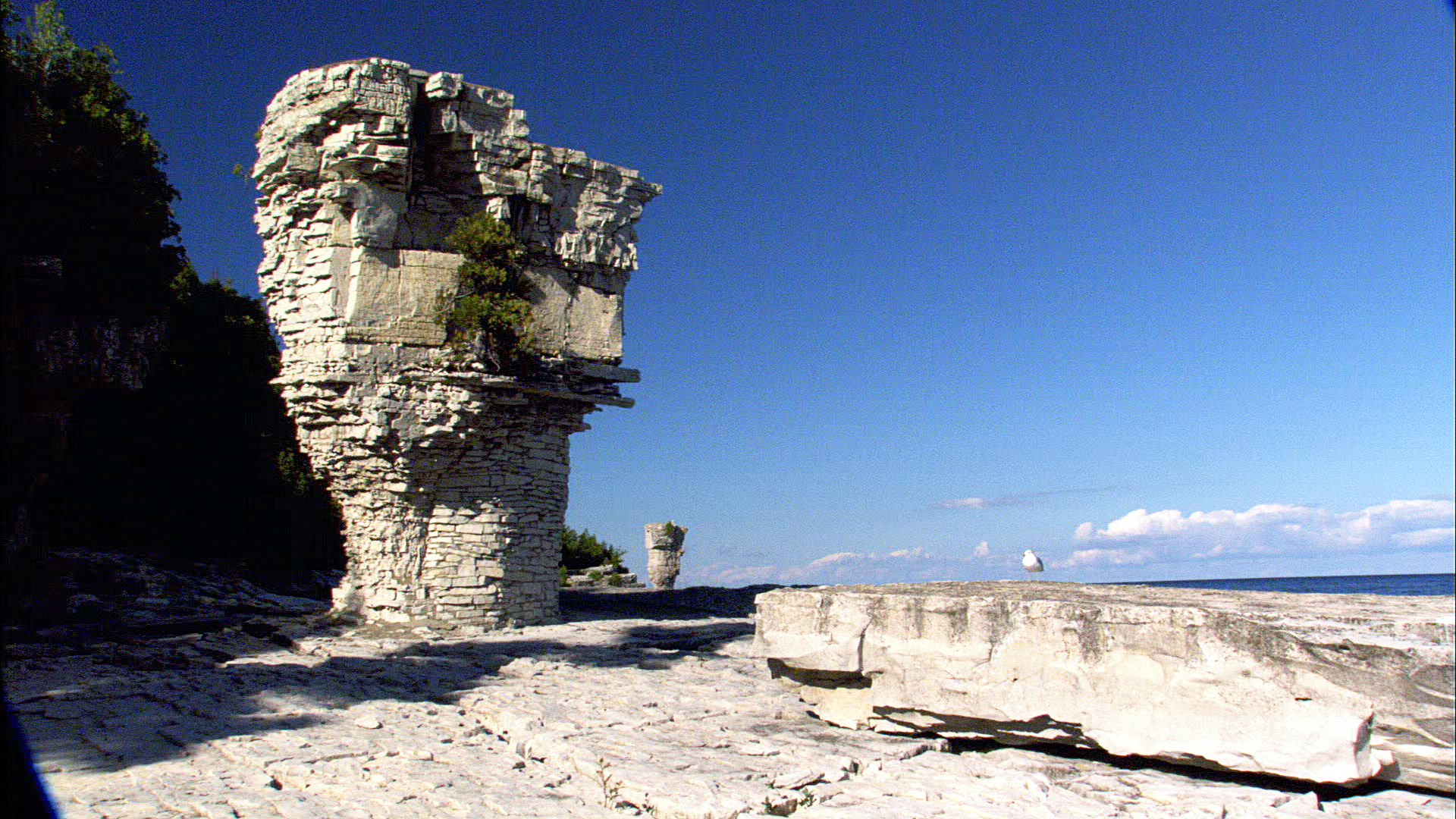 A Park for All Seasons - S1E4 - Bruce Peninsula