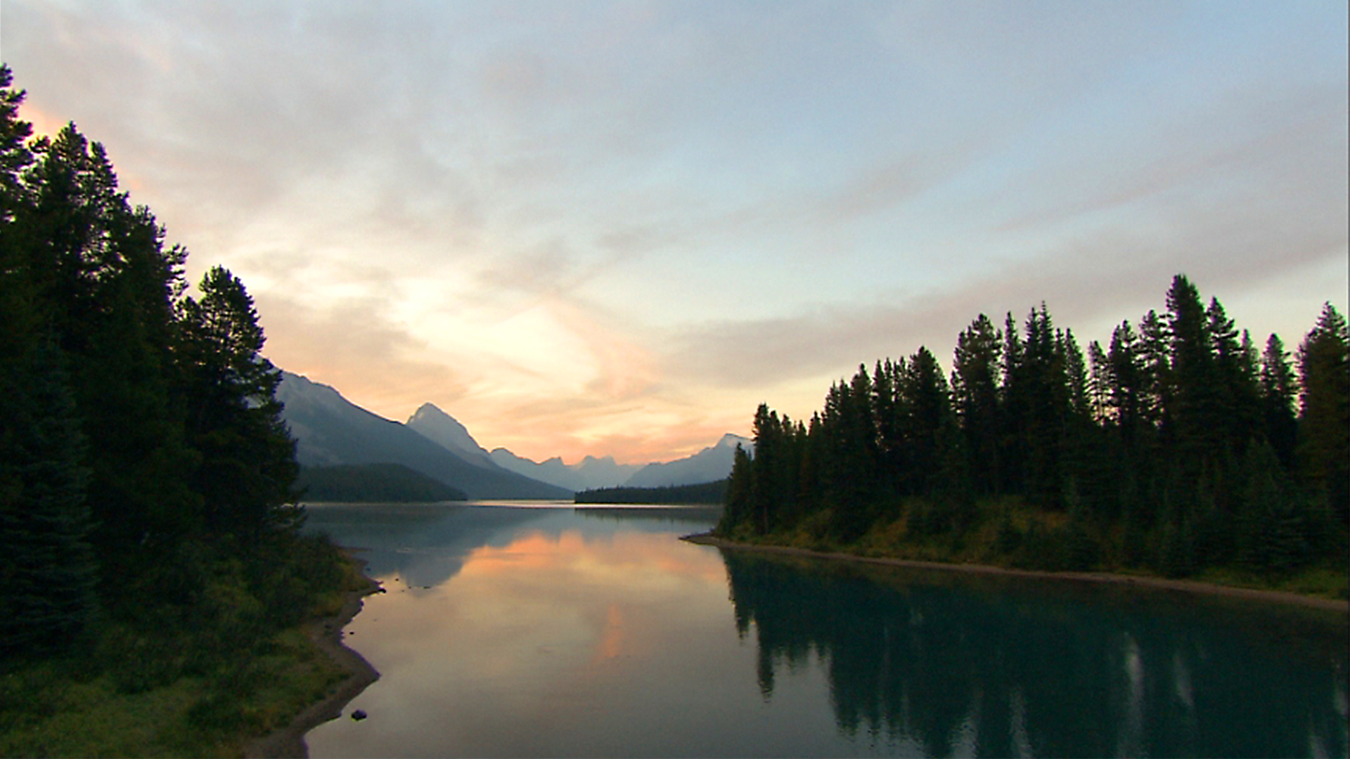 A Park for All Seasons - S2E3 - Waterton National Park