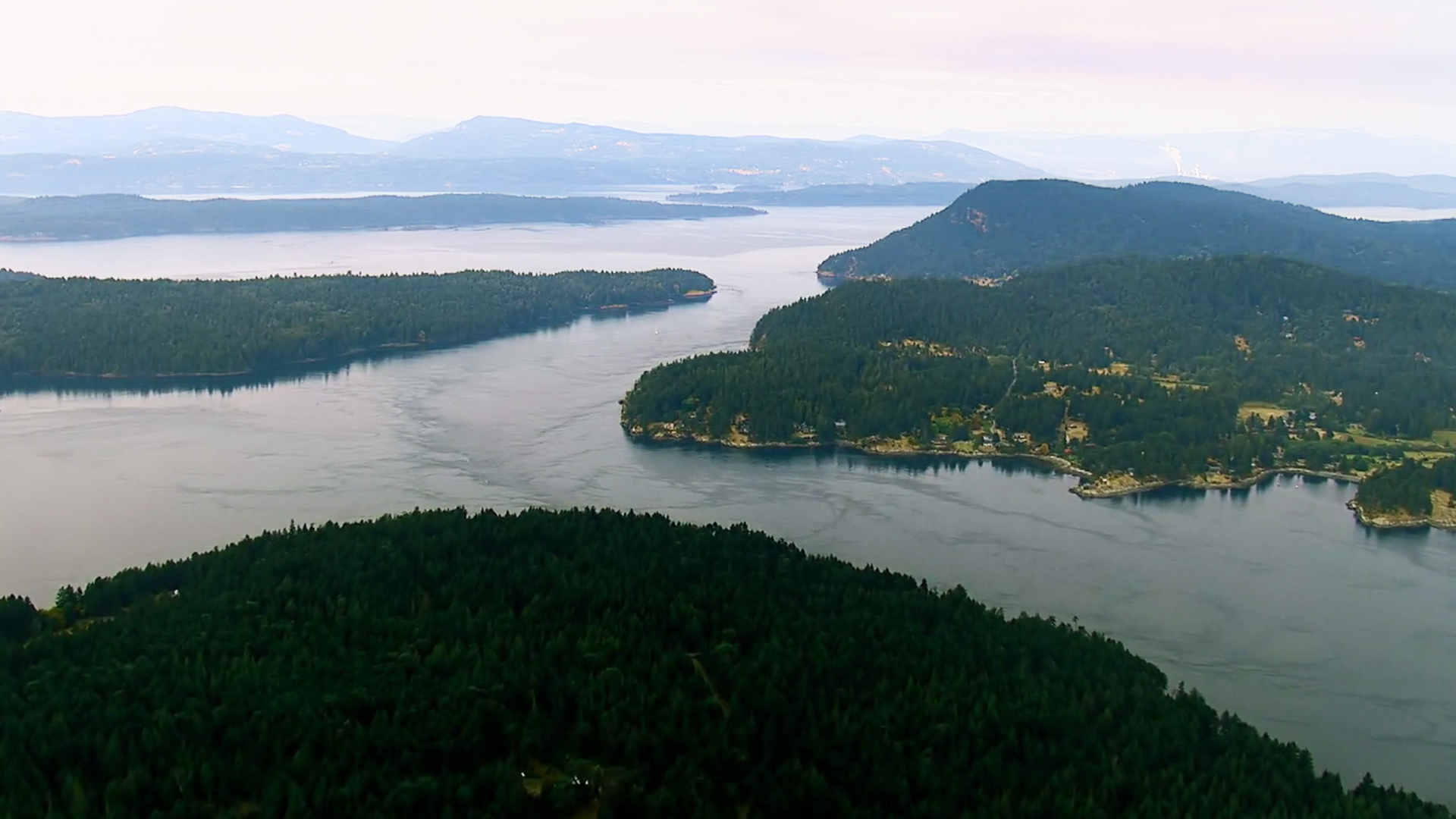 Canada Over the Edge: British Columbia - S2E4 - The Gulf Islands ...